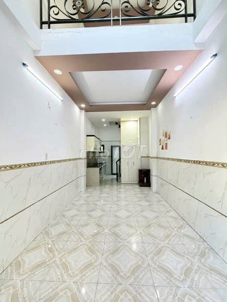 Nhà 5 tầng 3pn Sổ hồng Hoàn công 3,2 x 8,5 nở hậu đẹp ( khu vip p3q8 ) - Ảnh 2