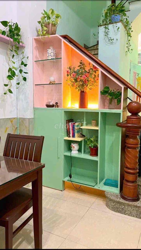 NGỘP BANK, BÁN GẤP NHÀ 100m2 QUẬN 1, GIÁ NHỈNH 6TỶ - Ảnh 2