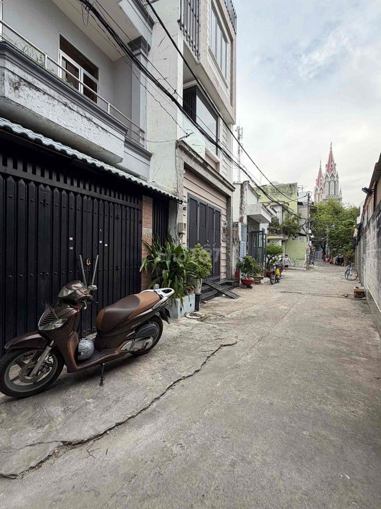 Góc 2Mt hẻm xe hơi Nguyễn Văn Quá 5x10 đúc 1T2L giá 5,2 tỷ - Ảnh 3