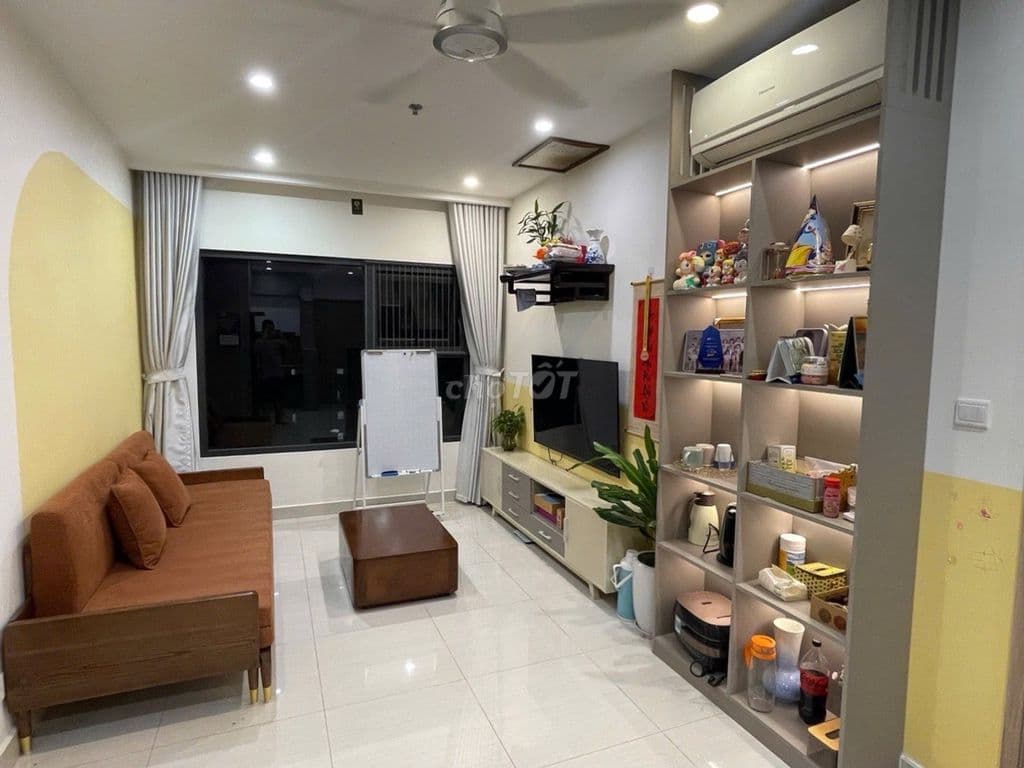 bán căn hộ 2PN Vinhomes Smart City view đẹp