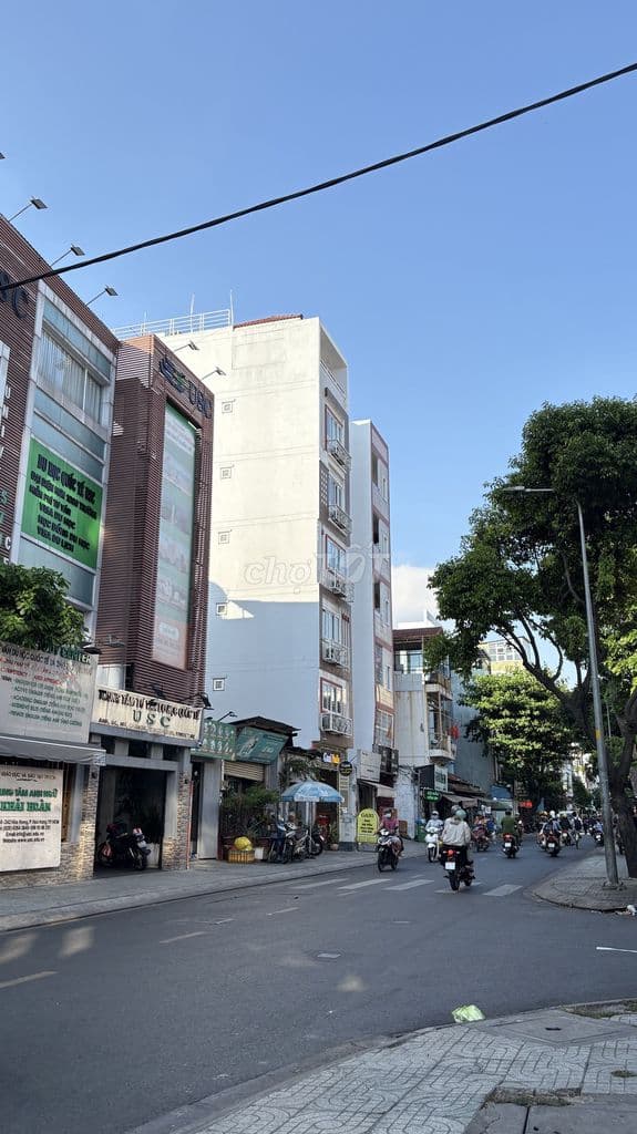 TRUNG TÂM QUẬN 10 - LÔ GÓC 35M2 NỞ HẬU - SÁT MẶT TIỀN HÒA HƯNG