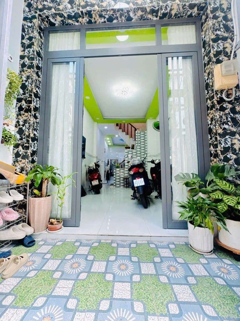 Nhà Lê Thanh Phương, Quận 8, 45m², 4 PN, không lộ giới, giá 4 tỷ xíu
