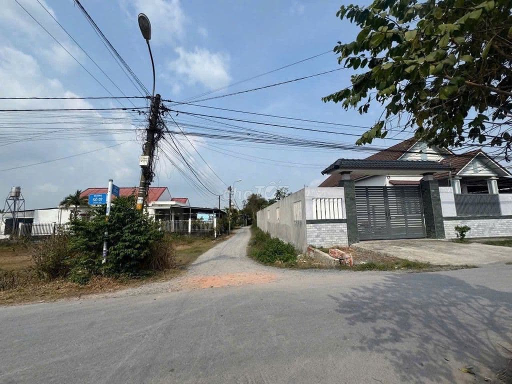 BÁN LÔ ĐẤT ĐẸP TẠI TÂN THÔNG HỘI 109M2 THỔ CƯ SHR GIÁ 550TR - Ảnh 3