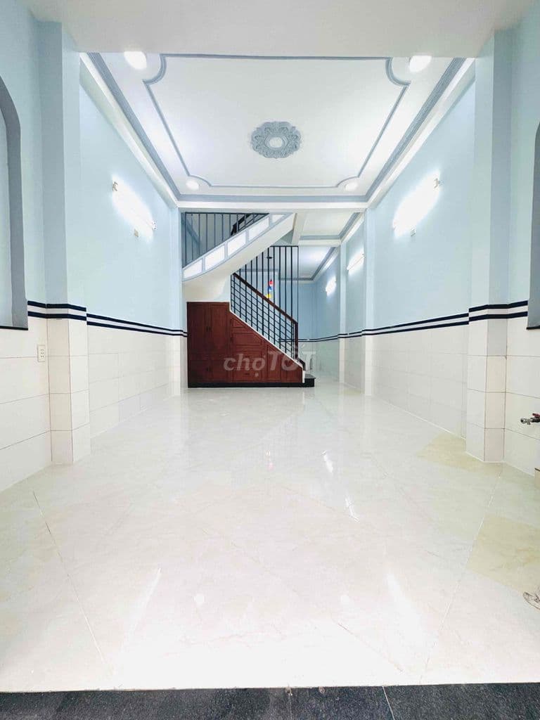 Phạm Văn Chiêu, Ngay Quang Trung - 50M2 Ngang 4.2M - 1 Lầu BTCT