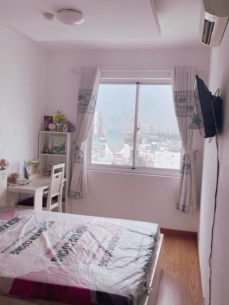 Bán căn hộ chung cư Ngô Gia Tự, Quận 10, 65m2, 2pn, 3.55 tỷ, có sổ