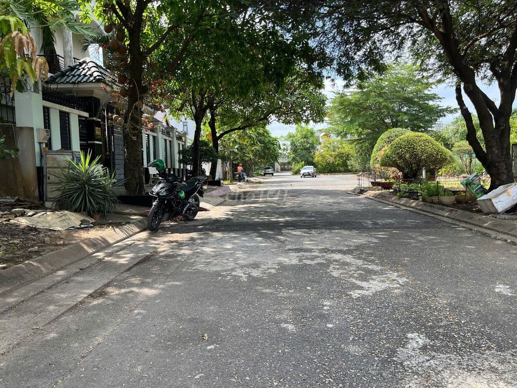 Lô Biệt thự dự án KDC Phú Nhuận Quận 9, Tp.HCM