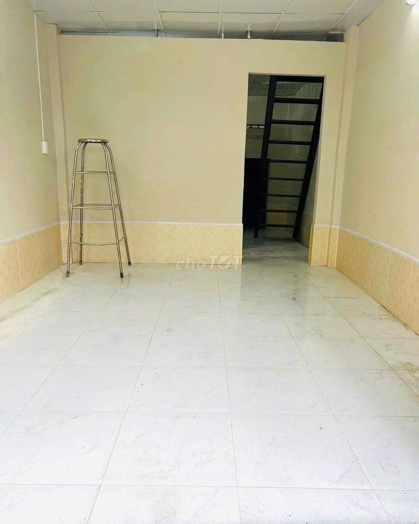 Vỡ nợ bán gấp - Nhà hẻm - Giá 1ty5 - SHR - Ảnh 2