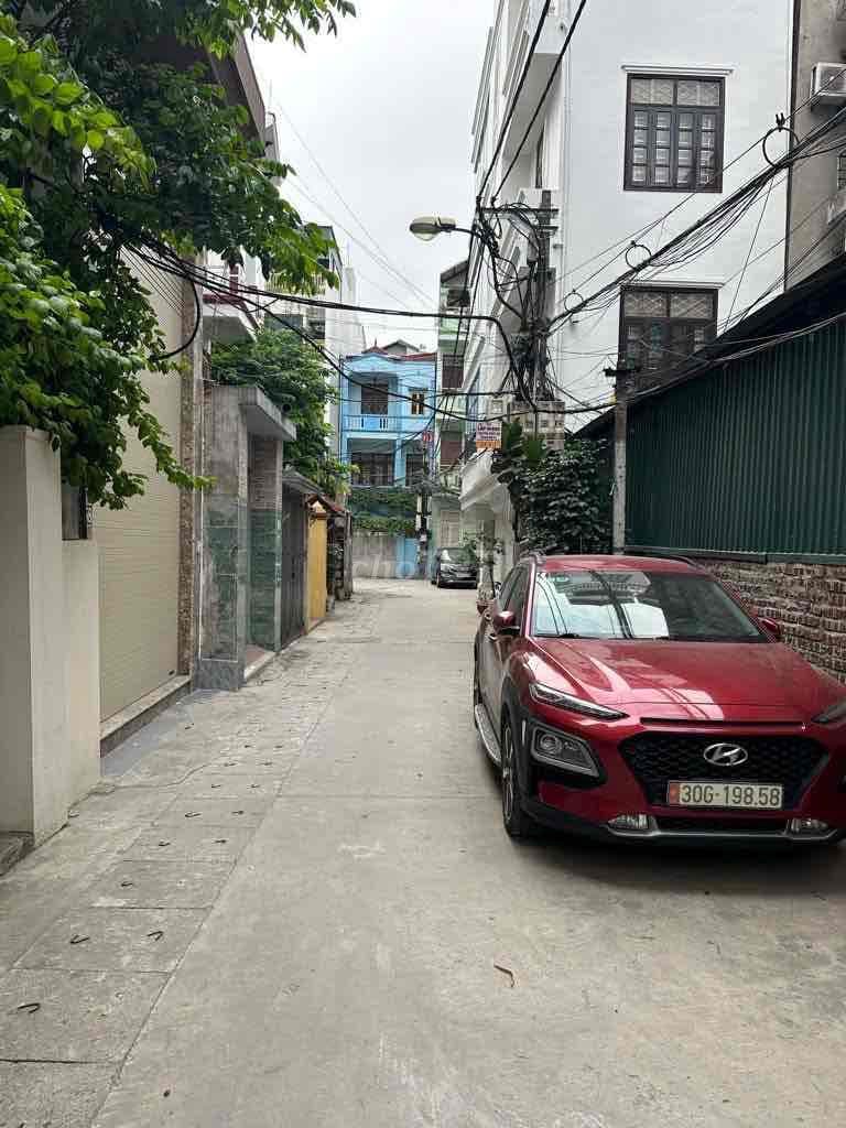 BÁN NHÀ DƯƠNG VĂN BÉ - PHÂN LÔ Ô TÔ ĐỖ CỬA