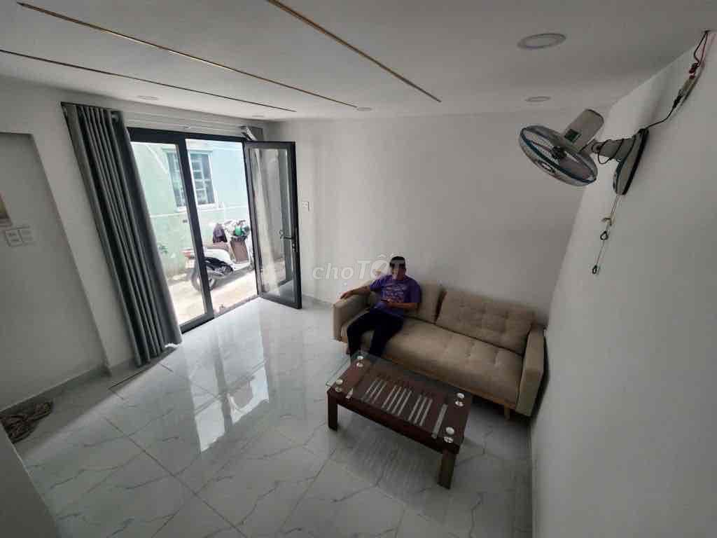 Bán nhà Quang Trung, 35m2, 2 Tầng, 2PN, kế chợ Hạnh Thông Tây , TL - Ảnh 2