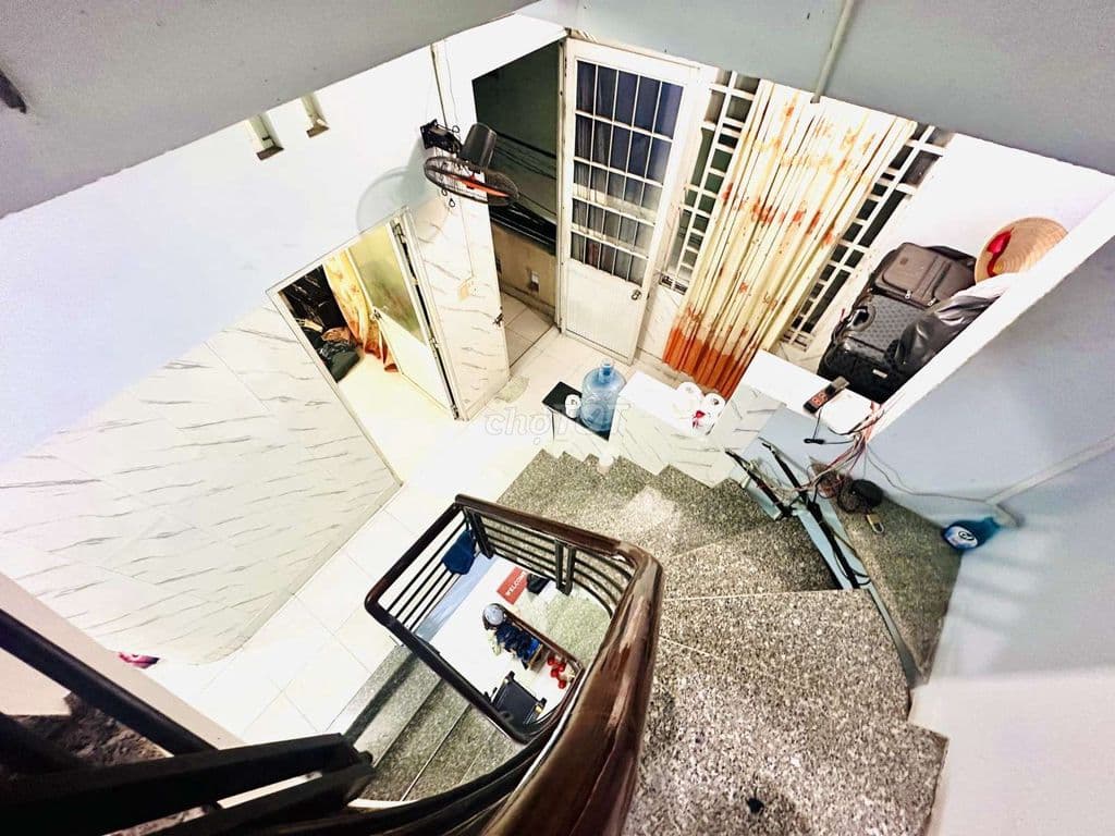 Nhà 4 tầng Sát MT Đường 9, Linh Tây - Đại học Cảnh sát - Ảnh 2