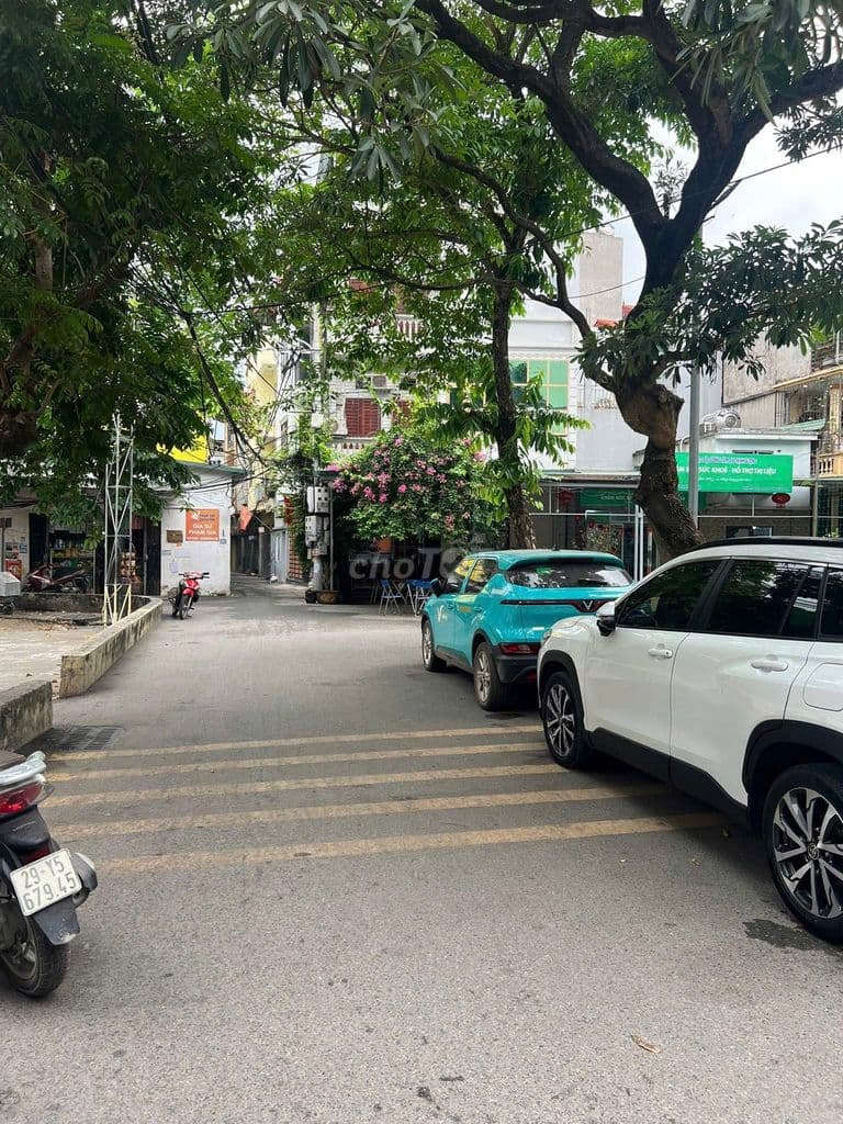 BÁN NHÀ TỰU LIỆT - TT THANH TRÌ - 5 TẦNG - OTO - SĐCC - TC 6 ĐỒNG