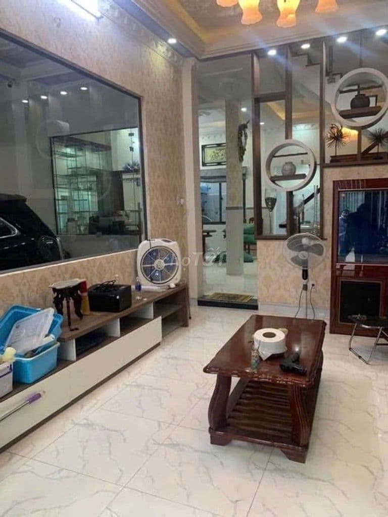 BIỆT THỰ CẦN BÁN 80M X 3 TẦNG XE HƠI ĐỂ ĐƯỢC VÀO SÂN NHÀ.
