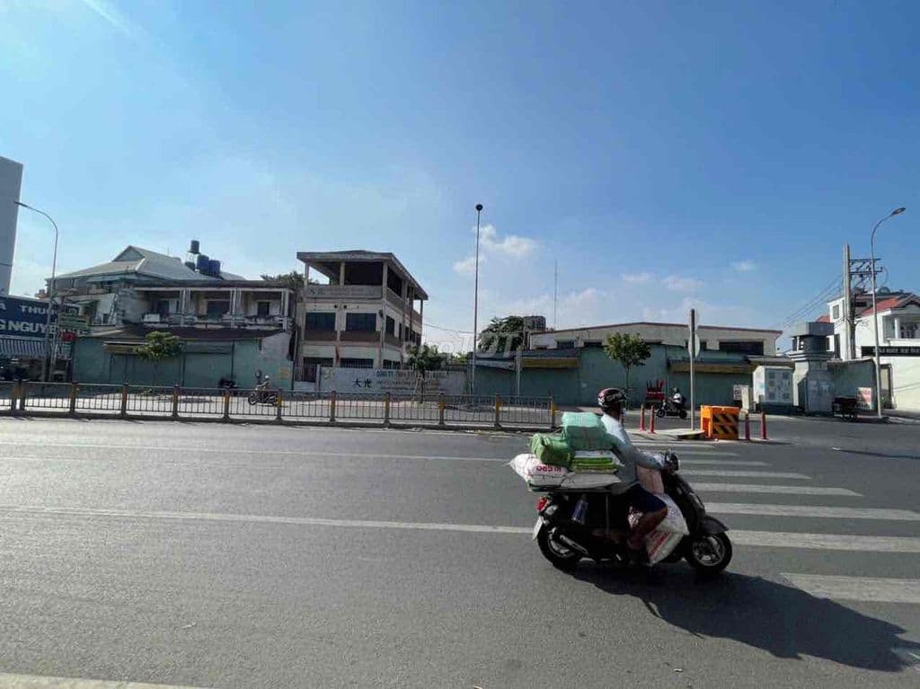 CẦN BÁN 7430m2 MẶT TIỀN TÂN KỲ - TÂN QUÝ. GIÁ 47 TRIỆU/m2