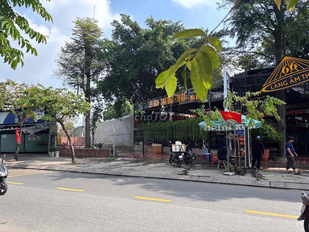 Song Hành, Hóc Môn