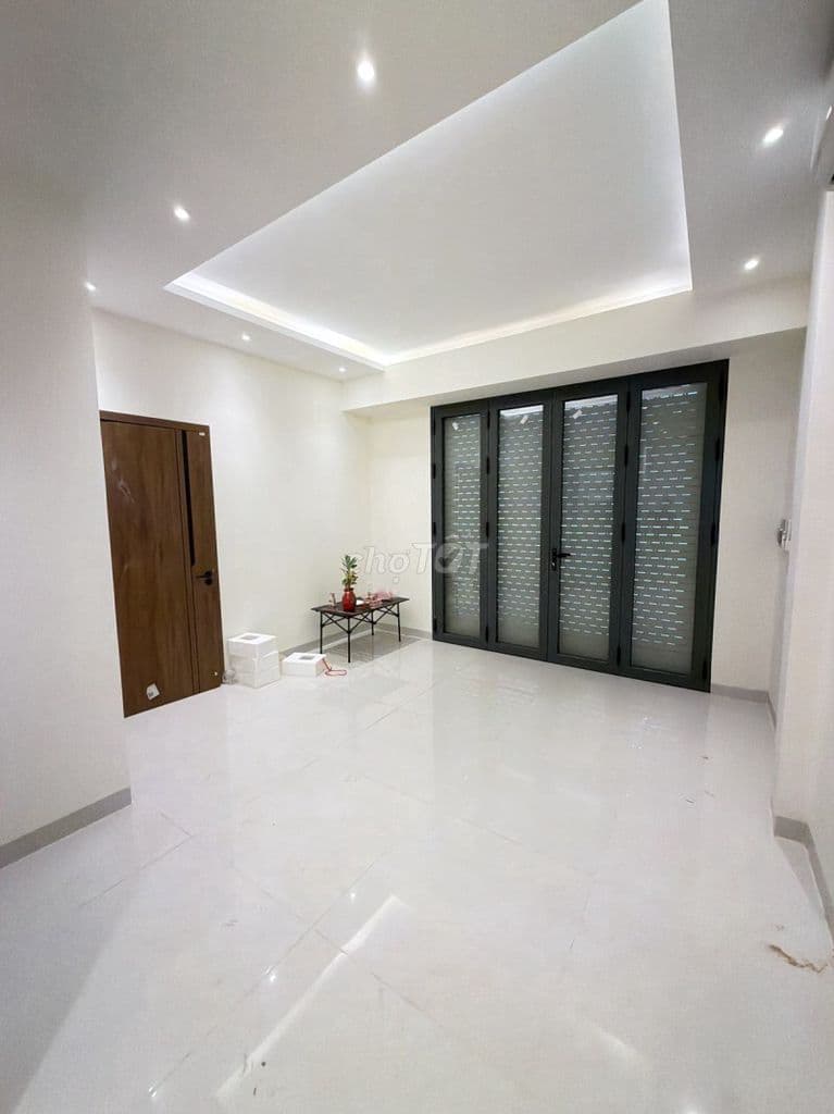 Bán nhà Khu Vip Bầu Cát, Lê Lai, 50m2, HXH thông, 7m x 7m A4, 4 tầng