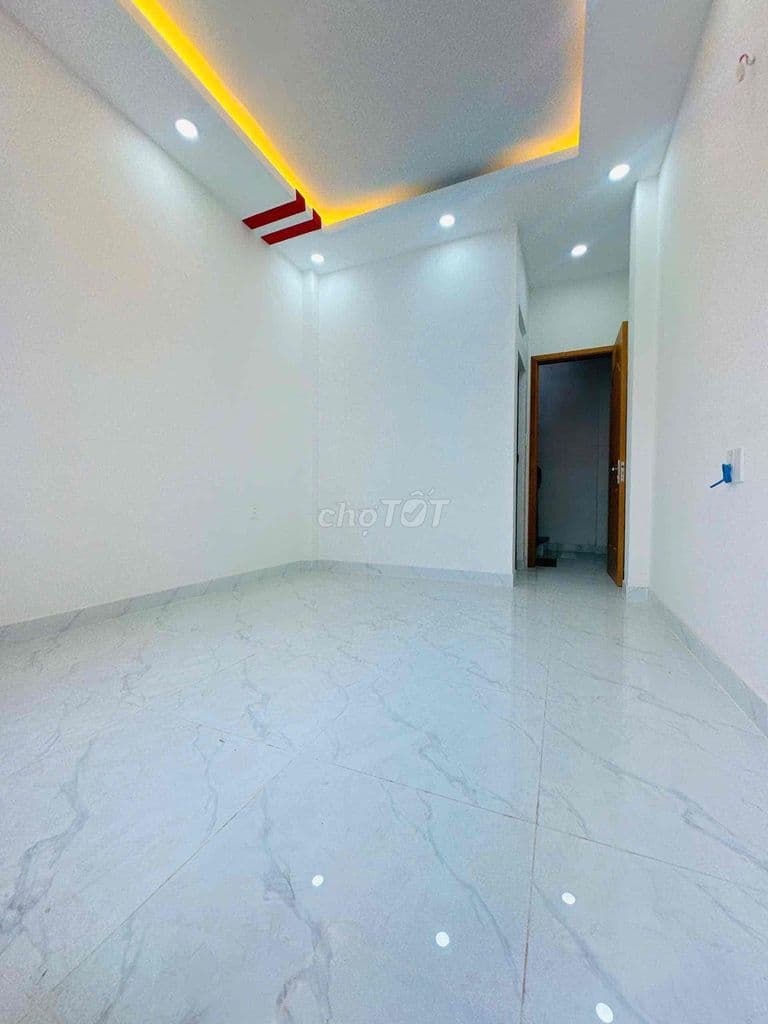 F3 Q8💥 Giá 3 tỷ 880 triệu hẻm khu an ninh hẻm 2m5 trước nhà