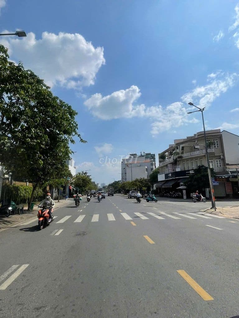 Bán nhà riêng 1/ Tô Hiệu, 5,5 tỷ, 55m2, 2PN, 2WC, pháp lý đầy đủ