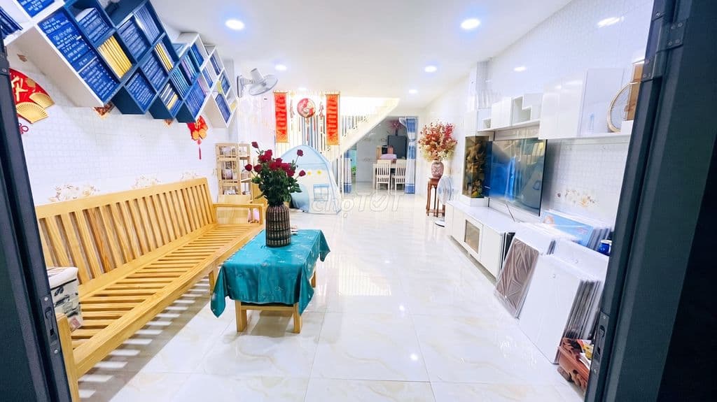 NHÀ SỔ HỒNG RIÊNG, 1 TRỆT 1 LẦU, HẺM XE MÁY RA Đ HIỆP BÌNH CHỈ 20M.