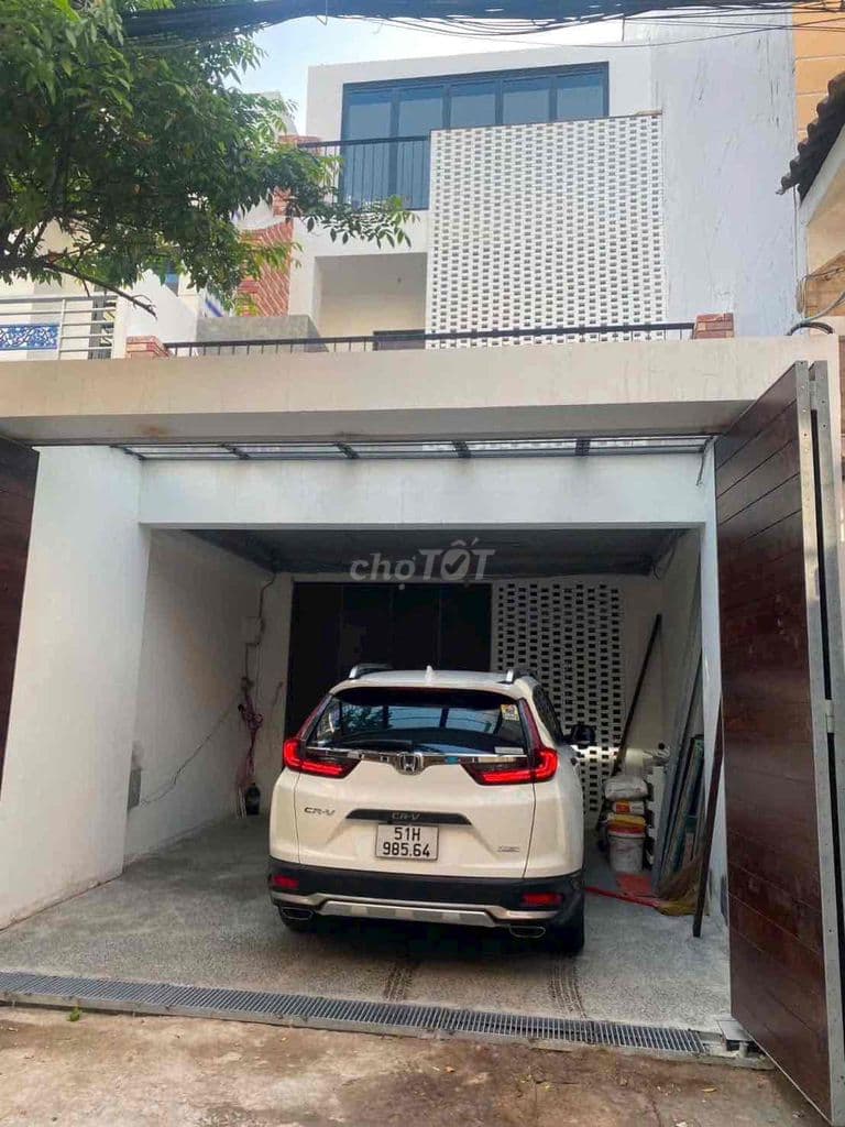 Nhà 4 Tầng xe hơi ngủ trong nhà