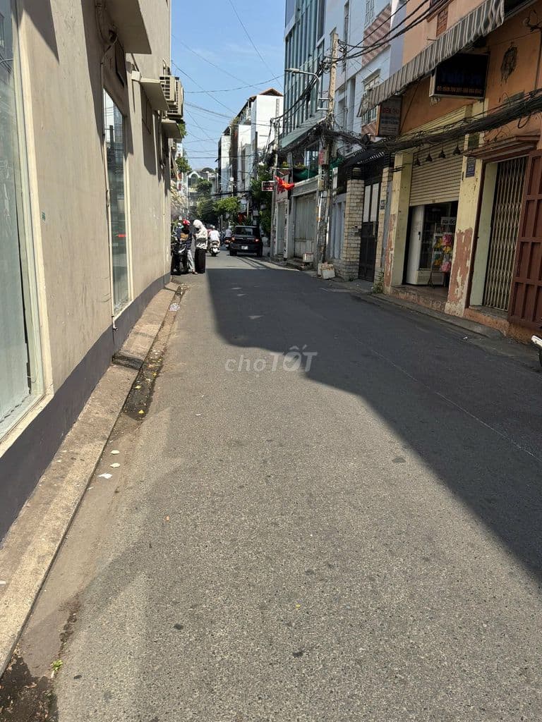 Nhỉnh 4 tỷ - Hẻm xe hơi 6m 62/10 Trương Công Định - Nhà 40m2 nở hậu 4m