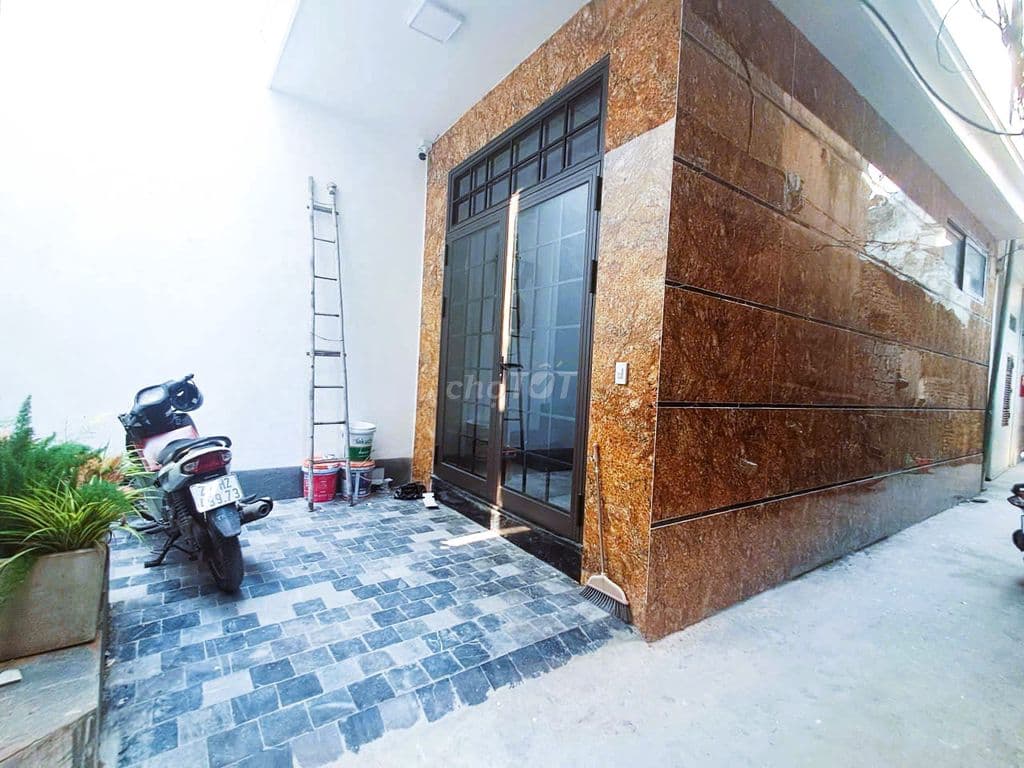 9.88 TỶ – 31/34M2 – 6 TẦNG – THANG MÁY – LÔ GÓC – TRẦN ĐẠI NGHĨA – HBT