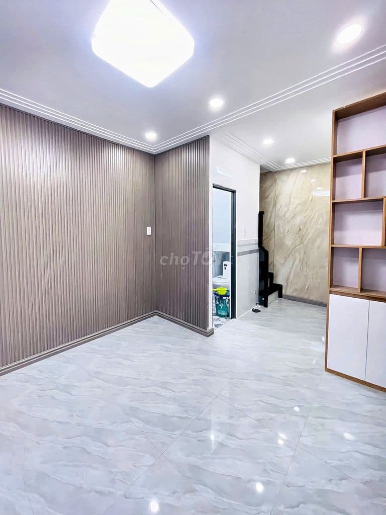 Nhà mới Nguyễn Ảnh Thủ gần Ngã 3 Đông Quang. Giá 998tr còn TL - Ảnh 3