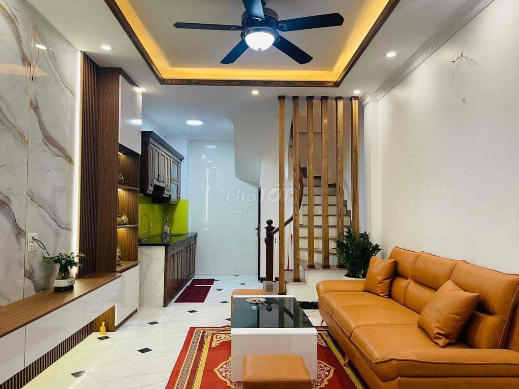 Tôi bán nhà Đại La,Hai Bà Trưng - 34m2x5T - 20m ra phố - giá đầu tư - Ảnh 2
