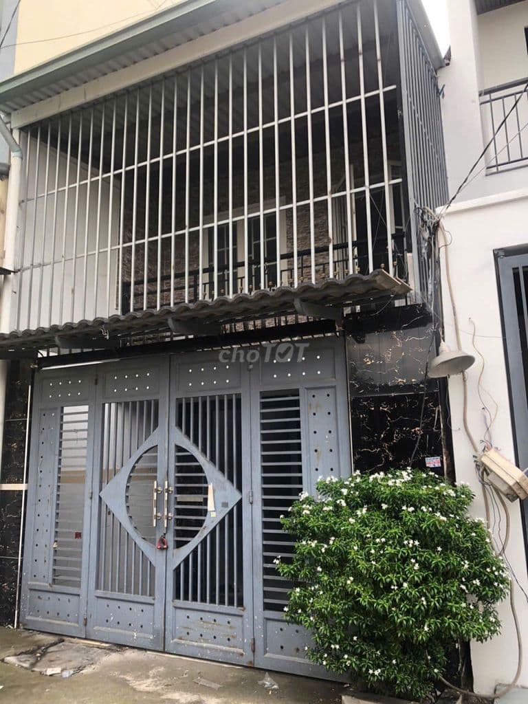 Nhà 1 trệt 1 lầu, đường 16, Linh Đông, Hẻm xe hơi, giá 5,3 tỷ.