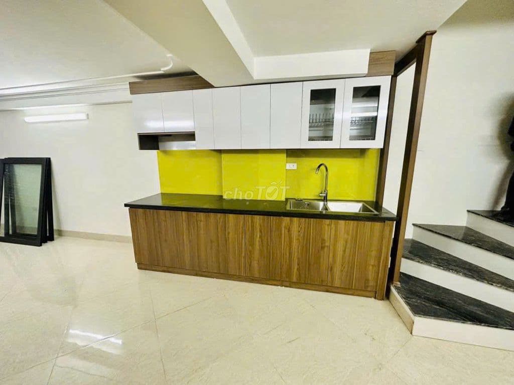 🔥 BÁN GẤP! NHÀ ĐẸP LONG LANH, NHỈNH 9 TỶ, VỪA Ở VỪA KINH DOANH 🏢 - Ảnh 3