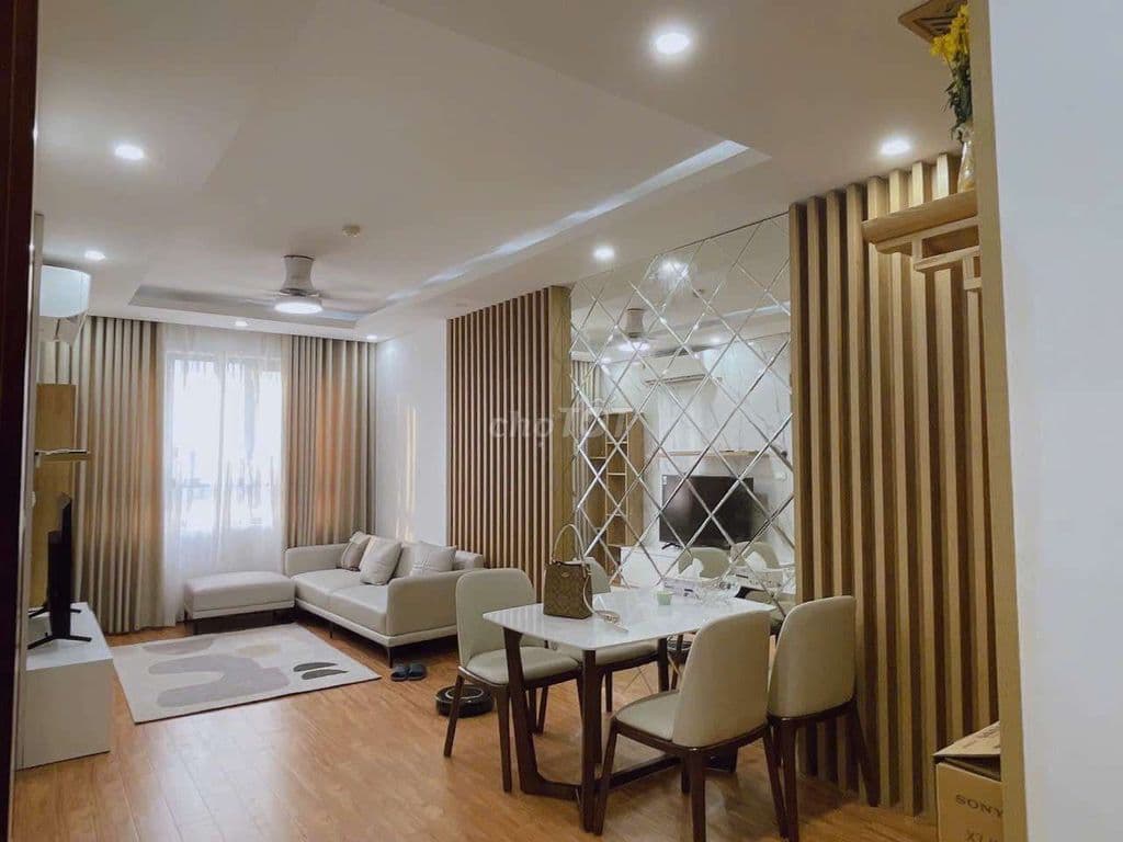 Cần bán CC Thái Hà - Bộ Công An ,70m ,2 ngủ 2vs