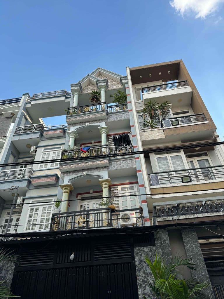 Nhà Phố 4 Tầng, Hẻm Thông 6M, Mở VP Công Ty, Ngay Trung Tâm Quận 12