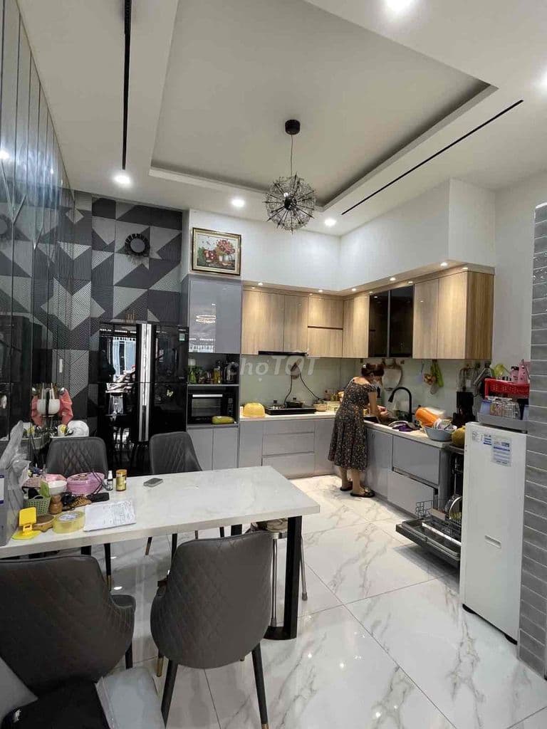 Nhà CHÍNH CHỦ Hẻm Ô Tô Thông gần Emart & ĐH Công Nghiệp - Ảnh 3