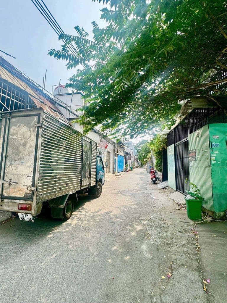 NHÀ BÁN 93M2 4.3X22 3 TẦNG 4PN, HXT SÁT AEON TÂN PHÚ, GIÁ NHỈNH 6.X TỶ