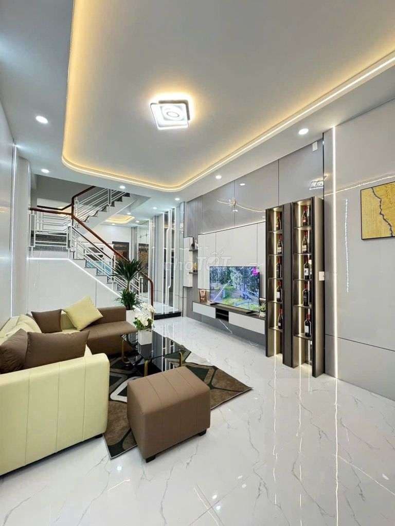 Bán nhà 3 tầng, Hiệp Thành 13, Hẻm ô tô 8m, 4x13m, 5.65 tỷ, quận 12 - Ảnh 2