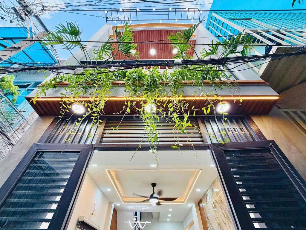 Giá Hiếm P.12 Gò Vấp! Nhà 3 Tầng Mới Đẹp, Hoàn Công Đủ Chỉ 3.75 Tỷ