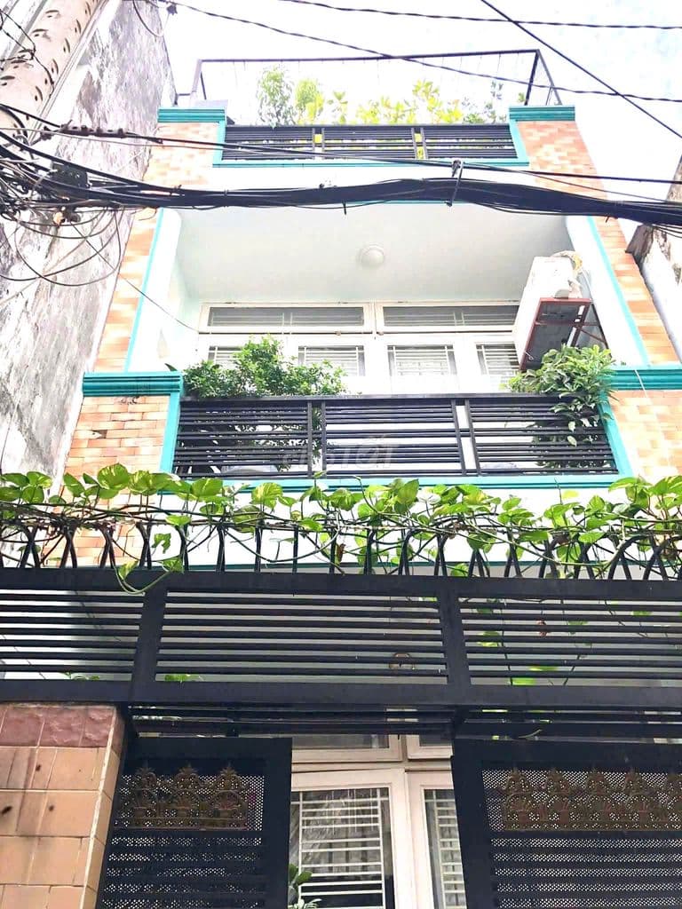 Bán nhà HÒA HƯNG Q10| 4 x 15 - 3 tầng | 8,2 tỷ