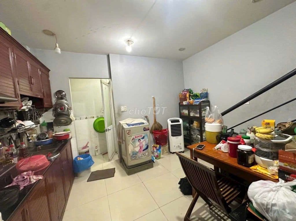 bán nhà 4m x 16 x 1 lầu nguyễn văn quá - Ảnh 2