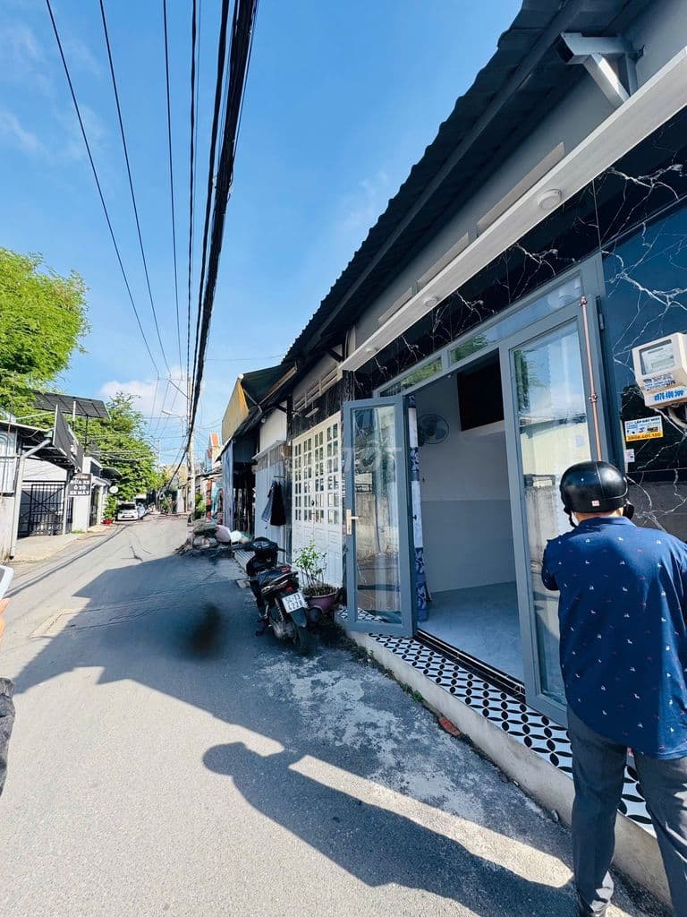 Bán nhà mặt tiền kinh doanh đường TA20 Quận 12, giá 930 triệu còn bớt