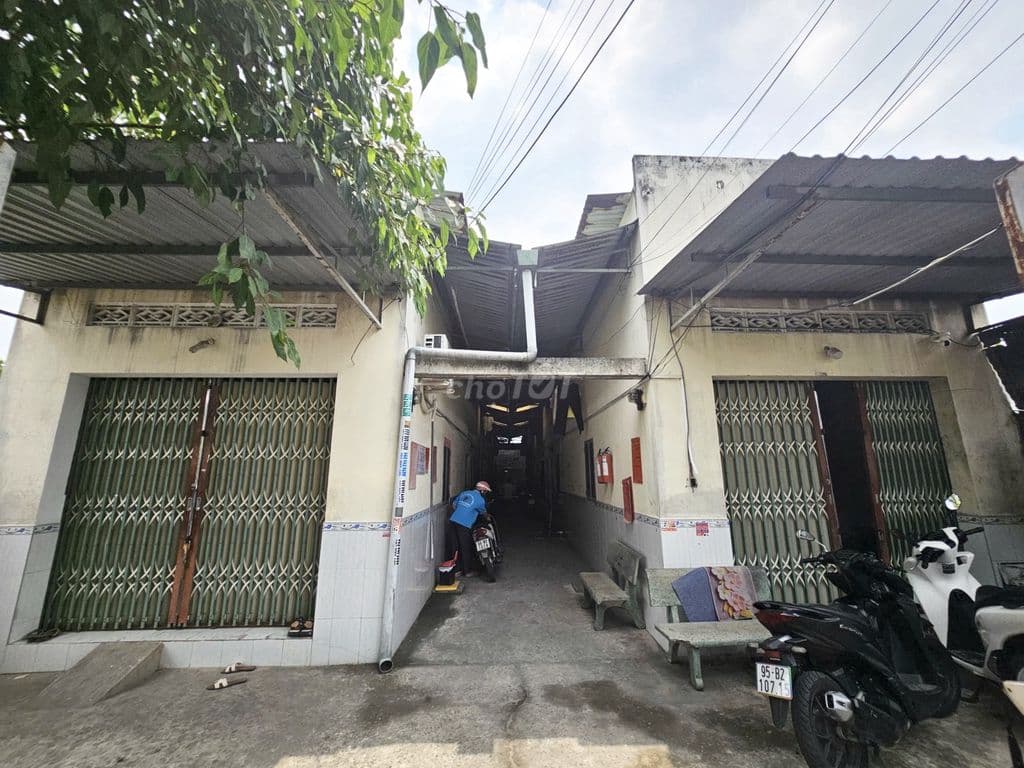 BÁN LẠI 18 PHÒNG TRỌ,GẦN BỆNH VIỆN XUYÊN Á,GIÁ 1TY2 CÒN THƯƠNG LƯỢNG - Ảnh 3