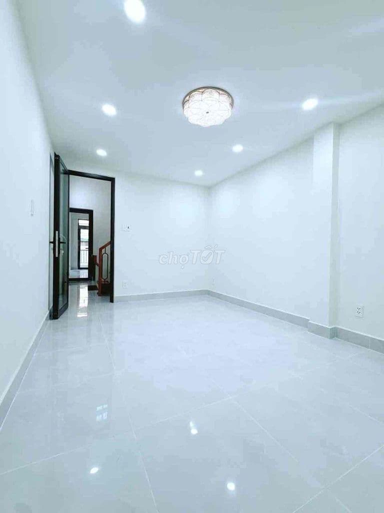 Chủ theo con định cư nước ngoài nên bán căn nhà tâm huyết - Ảnh 3