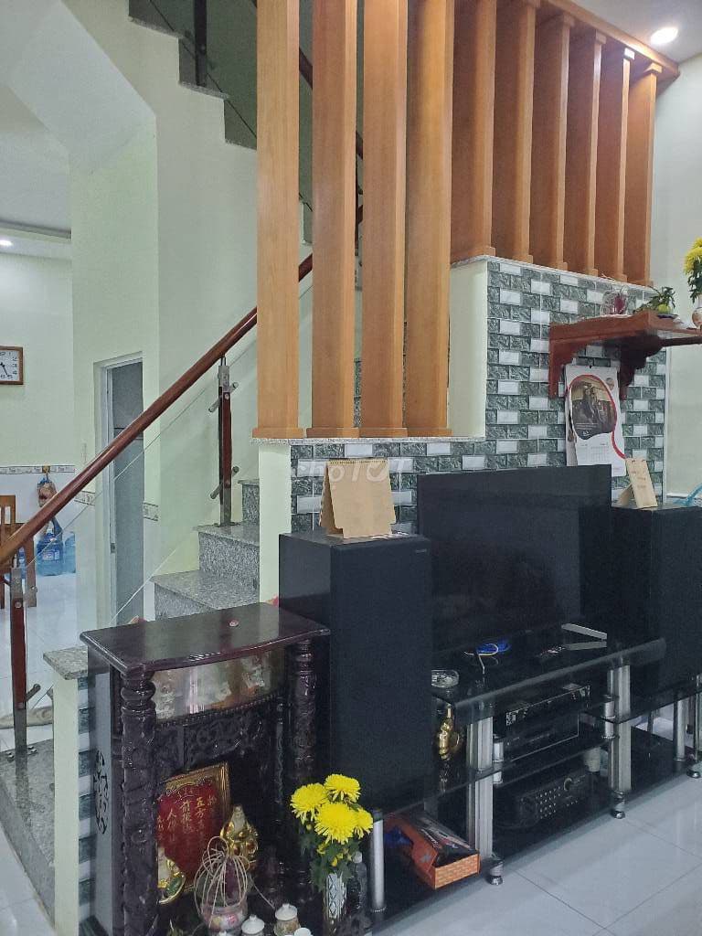 Bán nhà 2 tầng đường Tân Hòa Đông,chợ Phú Lâm