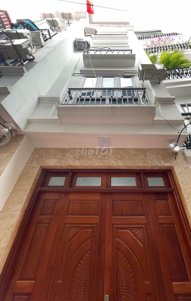 Nhà Đẹp Văn Trì 32m như mới - 5 Tầng ô tô - Quy Hoạch Ổn Định - 6ty3