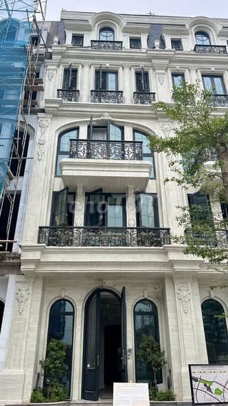 bán nhà liền kề Hoàng Quốc Việt gần Hồ Tây - Ảnh 3