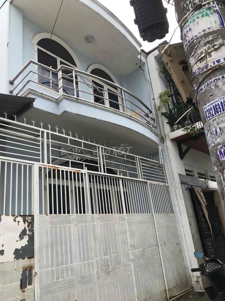 Bán gấp nhà đông hưng thuận - 40m2 - 2 tầng - 2 pn chỉ 2.65tỷ