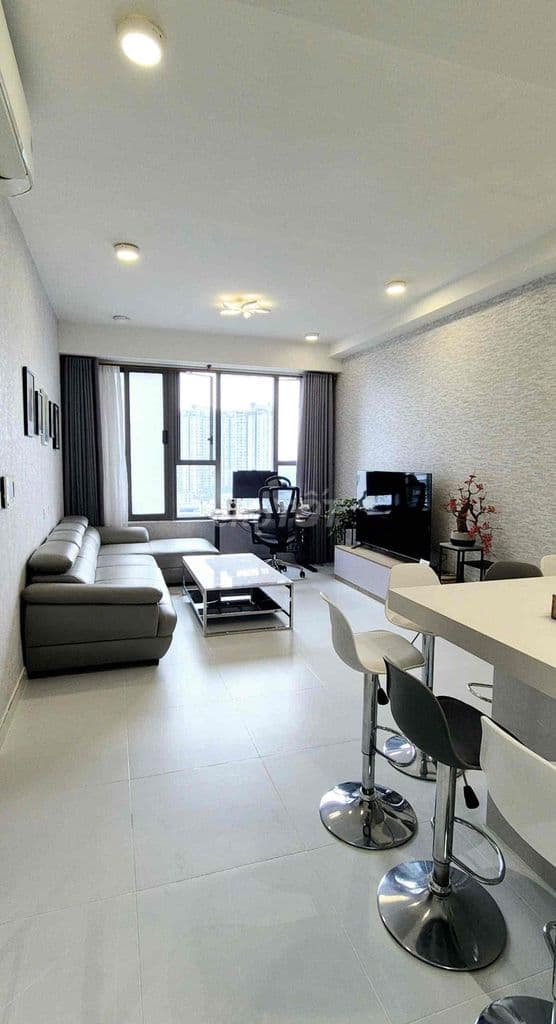 Bán căn hộ Tresor giá tốt