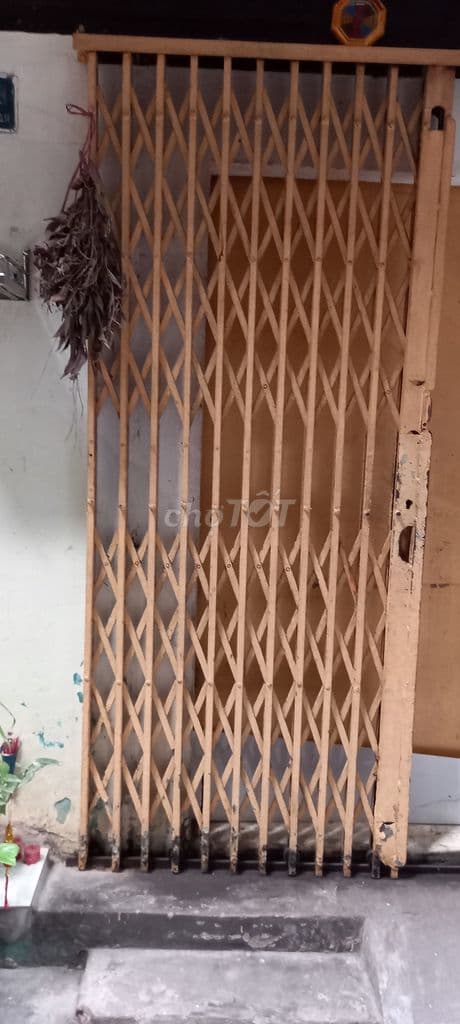 Nhà bán lạc long quân - Ảnh 2