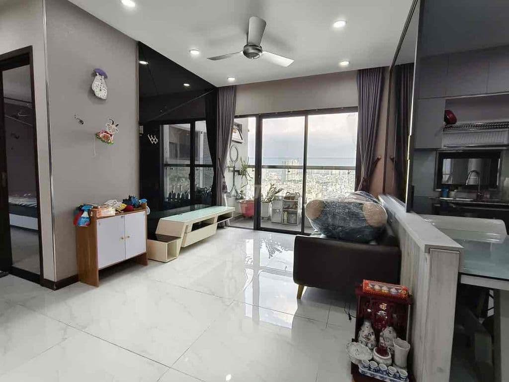 Bán căn hộ cao ốc Res 11, quận 11, căn góc 73m2 2PN view quận đẹp, SHR