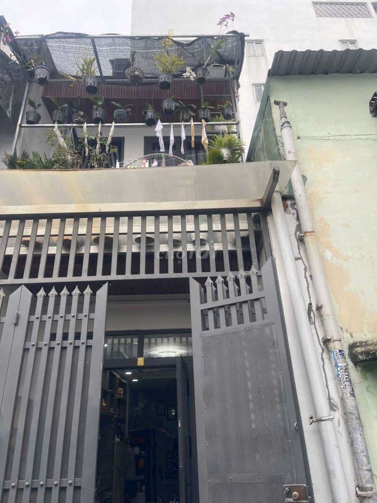 NHÀ 1 TRỆT 1 LẦU🌹SAU CĂN MẶT TIỀN ..GIÁP DƯƠNG THI MƯỜI Q12 - Ảnh 2