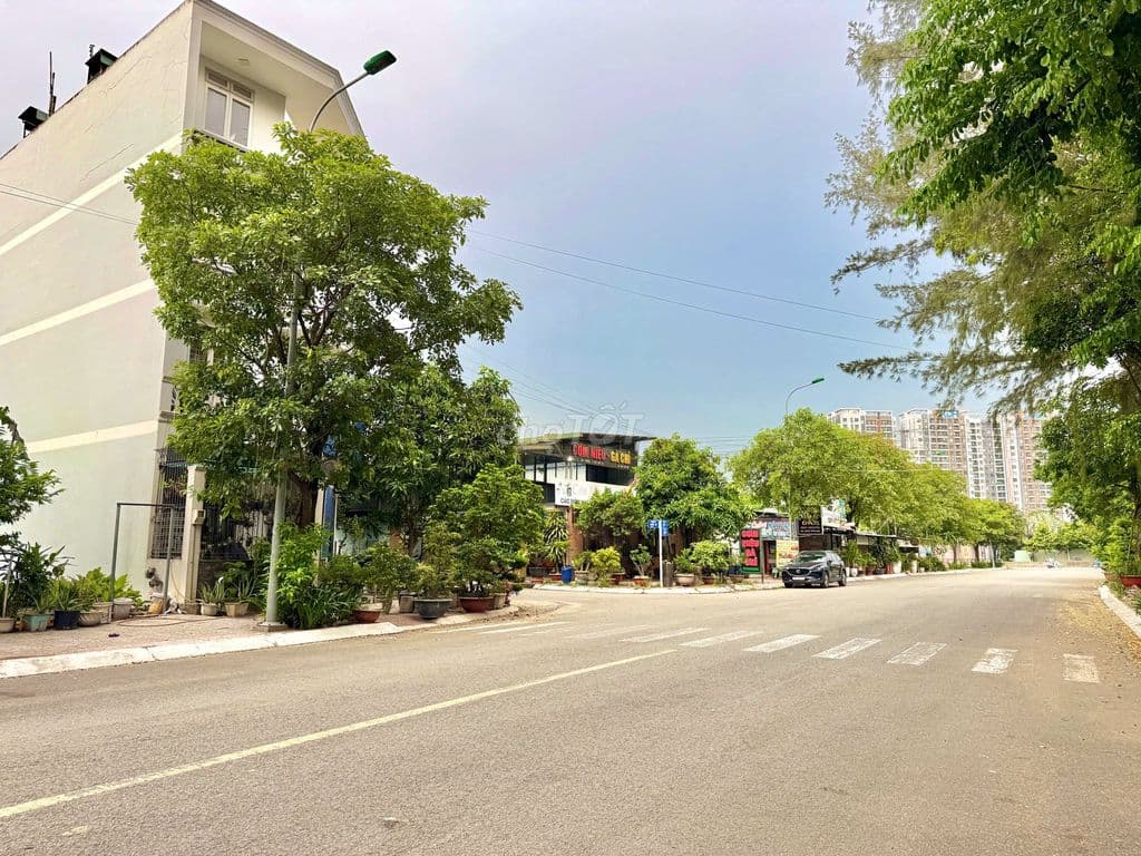 Bán Lô Đất Mặt Tiền Đường 20m- Cách Global City 5 phút- NH Cho Vay 70%
