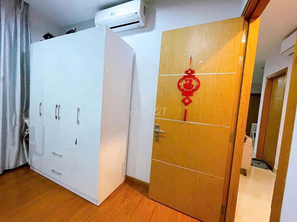 Bán căn hộ Him Lam Chợ Lớn 97m2 5,1tỷ sổ hồng , bán có nội thất